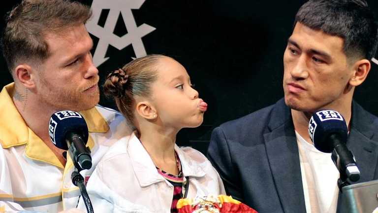 Канело и Бивол / Фото DAZN Канело и Бивол / Фото DAZN