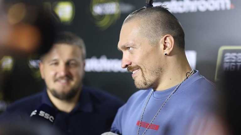 Олександр Усик / фото з соцмереж Олександр Усик / фото з соцмереж