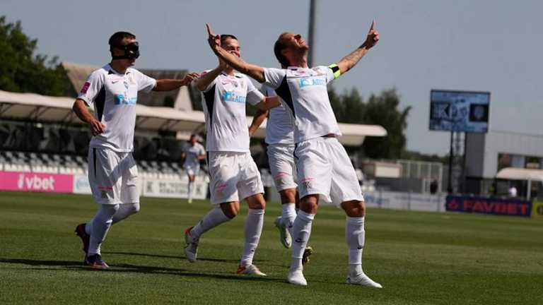 Колос – Рух / фото Колос Колос – Рух / фото Колос