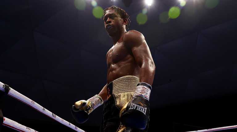 Кішон Девіс / фото Top Rank Кішон Девіс / фото Top Rank