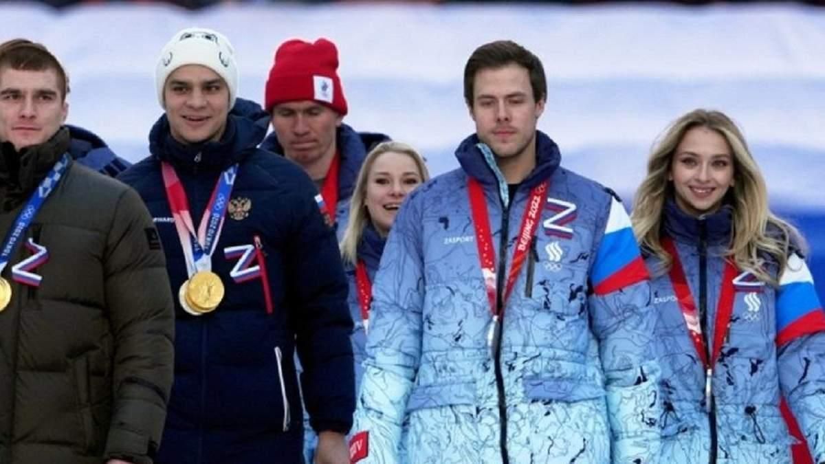 Российские спортсмены на путинском параде / Фото РИА Российские спортсмены на путинском параде / Фото РИА