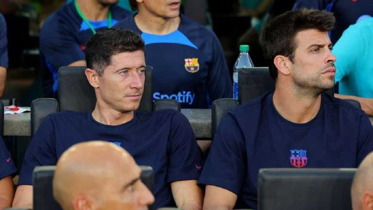 Піке та Лєвандовскі / Фото Michael Reaves / Getty Піке та Лєвандовскі / Фото Michael Reaves / Getty