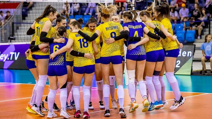 "Они за границей, у них свои планы": часть украинских волейболисток отказалась сыграть за сборную на ЧЕ
