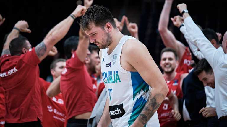 Польша сенсационно одолела Словению / фото ФИБА Польша сенсационно одолела Словению / фото ФИБА