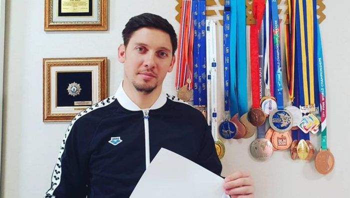 Тренер сборной Украины по прыжкам в воду обвинил федерацию в стремлении обогатиться – его хотят уволить