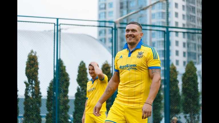 Олександр Усик / Фото Football Hub Олександр Усик / Фото Football Hub