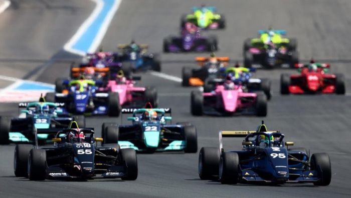 Формула-1 підготувала рекордну кількість гонок – календар 2023 року