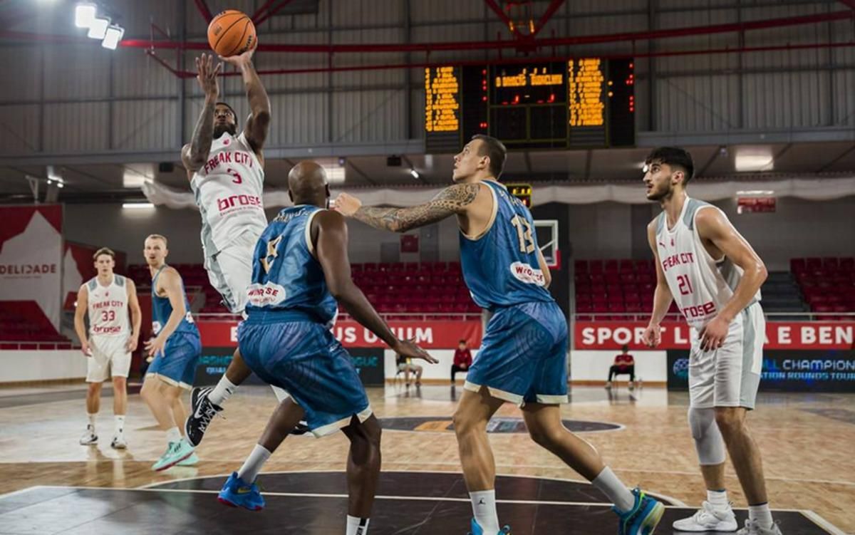 Будівельник – Бамберг / фото БК Будівельник