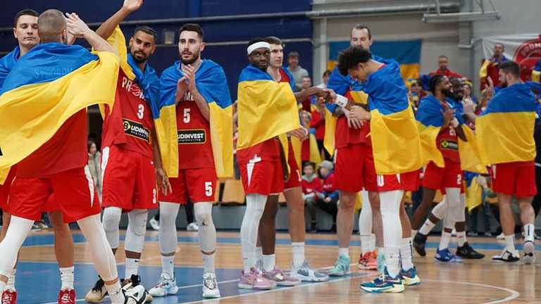 Прометей продовжує перемагати / фото БК Прометей Прометей продовжує перемагати / фото БК Прометей