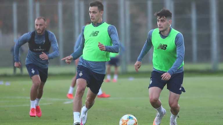 Шепелев и Алибеков (справа) / фото Динамо Шепелев и Алибеков (справа) / фото Динамо