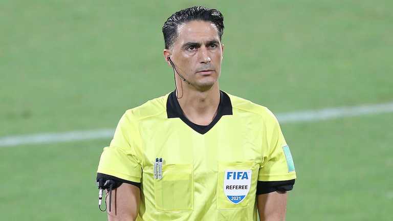 Сердар Гезюбююк / фото УЕФА Сердар Гезюбююк / фото УЕФА