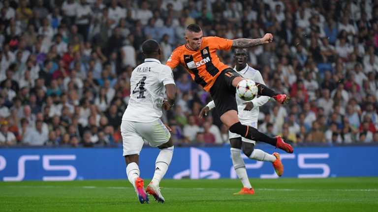 Момент удара Зубкова / фото ФК Шахтер Момент удара Зубкова / фото ФК Шахтер