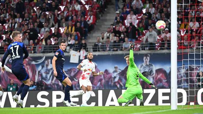 Противостояние РБ Лейпциг и Герты / Twitter "быков" Противостояние РБ Лейпциг и Герты / Twitter "быков"