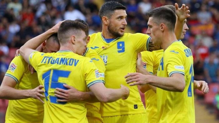Україна може прийняти футбольний чемпіонат світу разом з ще двома європейськими країнами