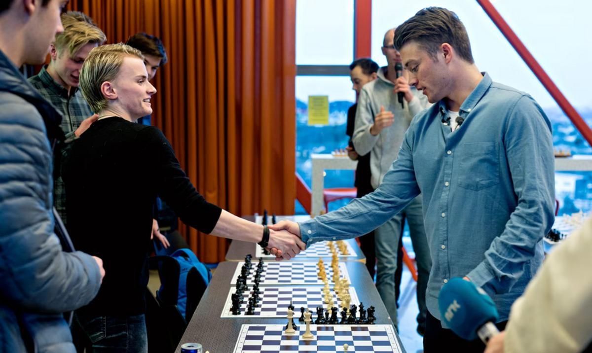 Йоахим Биргер Нильсен (справа) / Tor Høvik