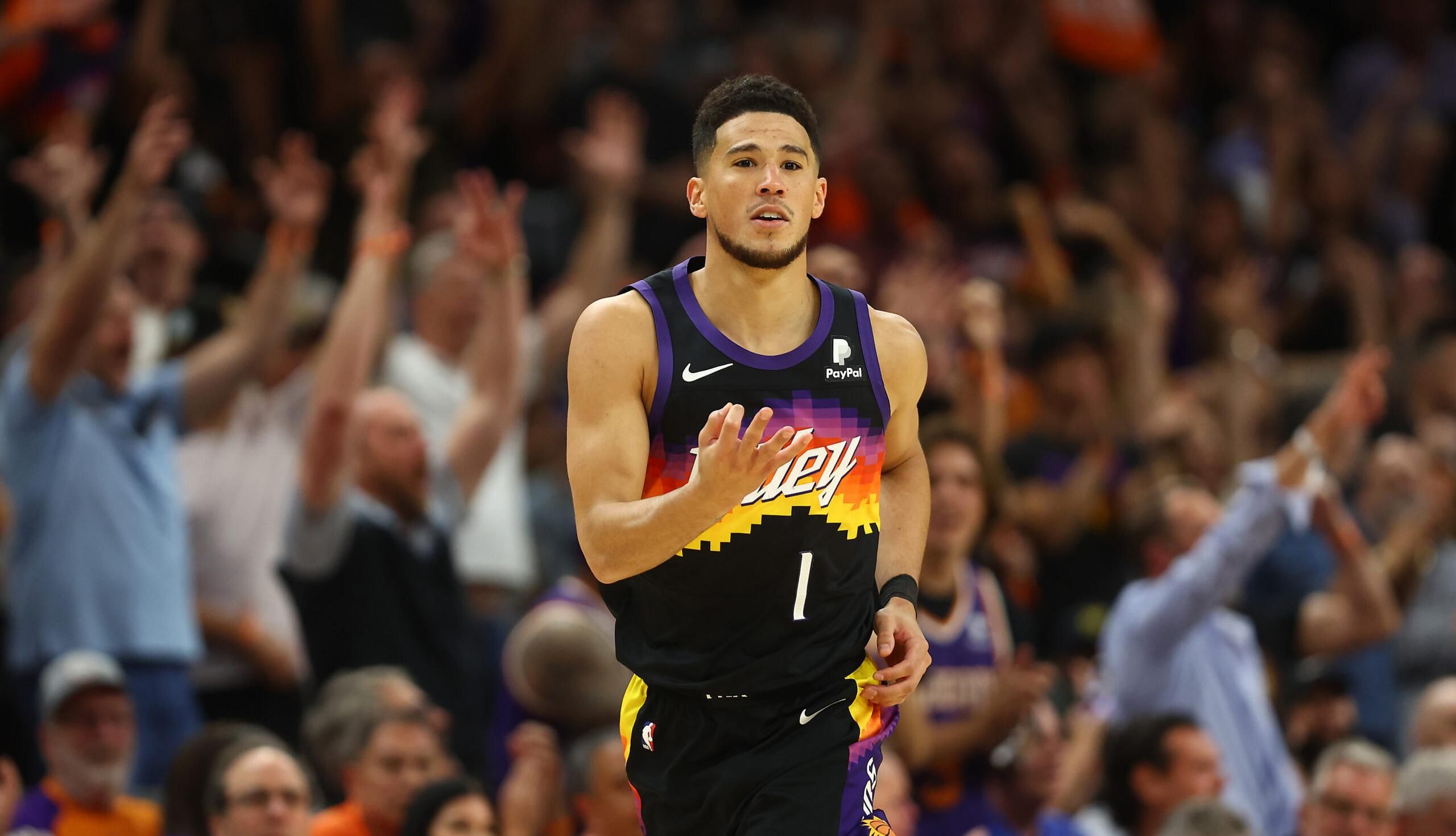 Девін Букер / фото Фінікс Санс