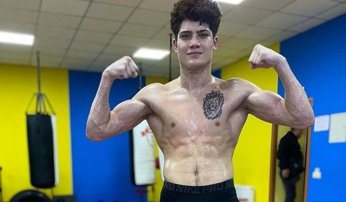 Непобедимый украинец избил опытного чешского боксера