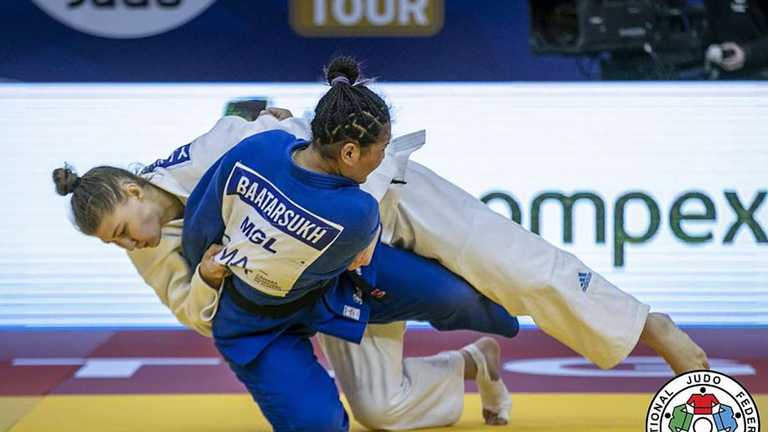 Елизавета Литвиненко (в белом) / фото IJF Елизавета Литвиненко (в белом) / фото IJF