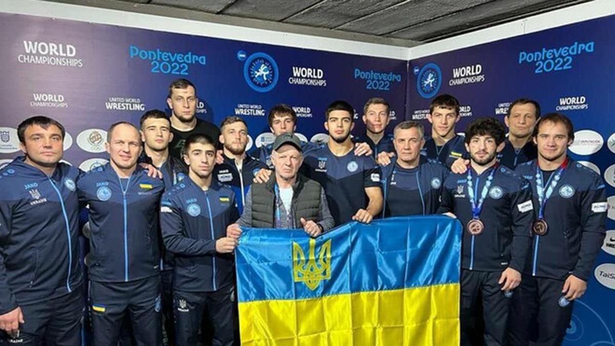 Молодіжна збірна України з боротьби / Фото Асоціації спортивної боротьби 