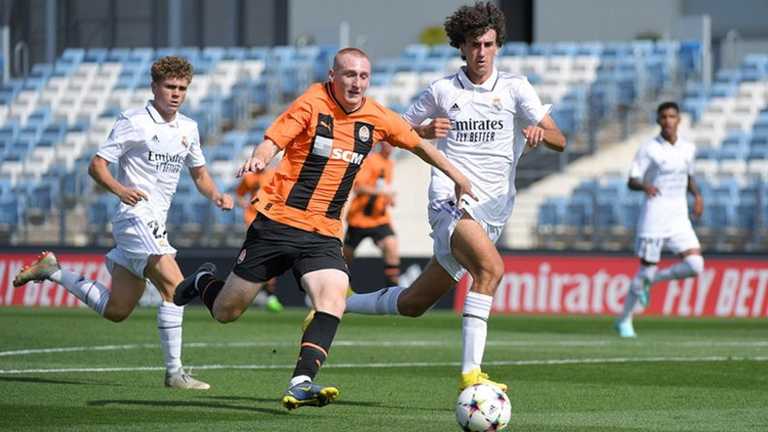 Шахтар U-19 знову громлять Шахтар U-19 знову громлять