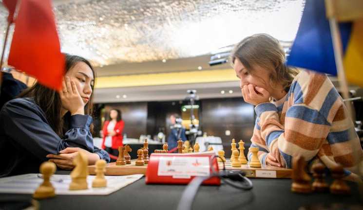 Мария Музычук (справа) / FIDE Мария Музычук (справа) / FIDE