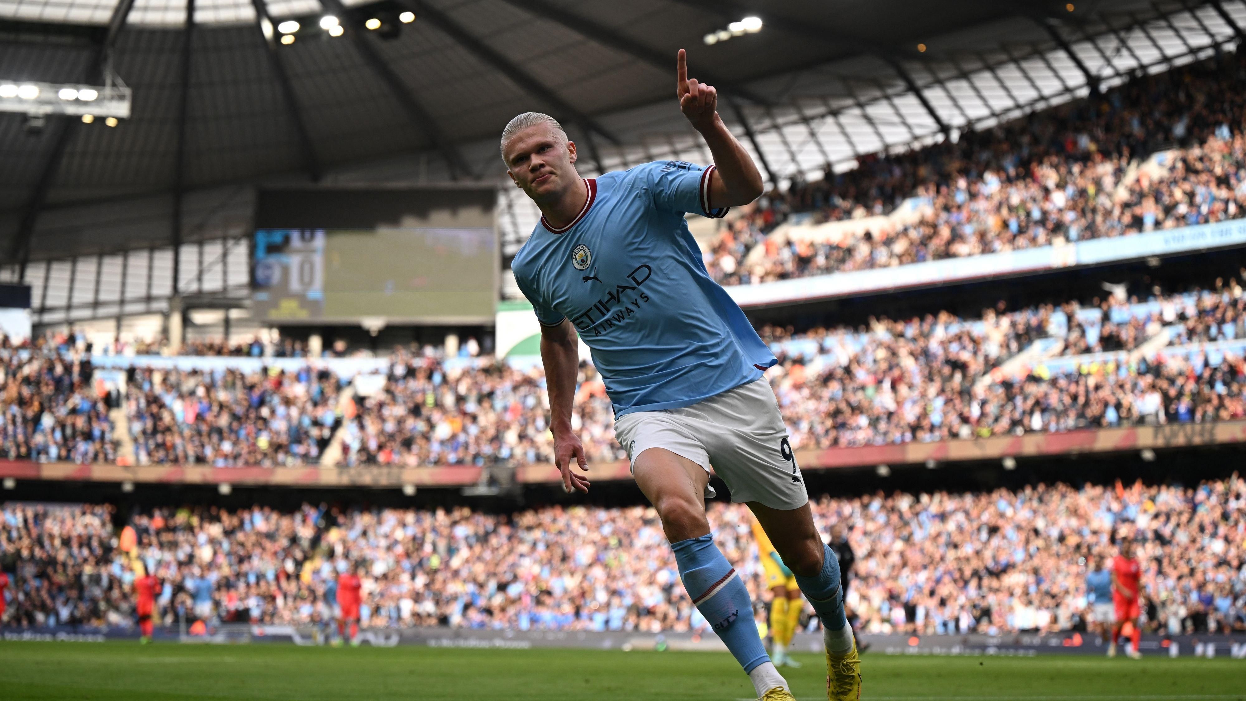 Холанд переписує історію АПЛ