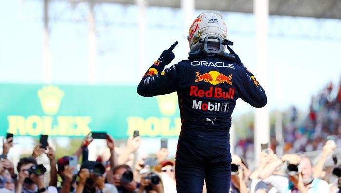 Гран-при Мексики: Ферстаппен выиграл гонку и превзошел легендарного Шумахера