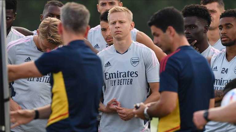 Александр Зинченко на тренировке ФК Арсенал Александр Зинченко на тренировке ФК Арсенал