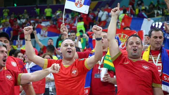 Фанати Сербії підтримали росію перед матчем з Бразилією на ЧС  – ганебне відео "братерства"