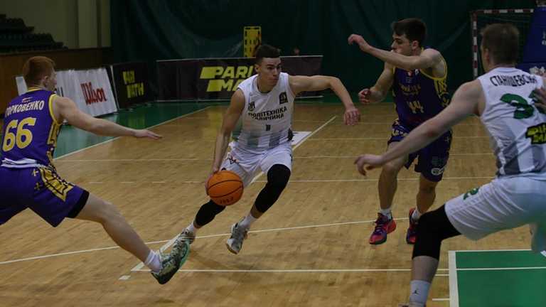 Галичина проти Старого Луцька / фото ФБУ Галичина проти Старого Луцька / фото ФБУ