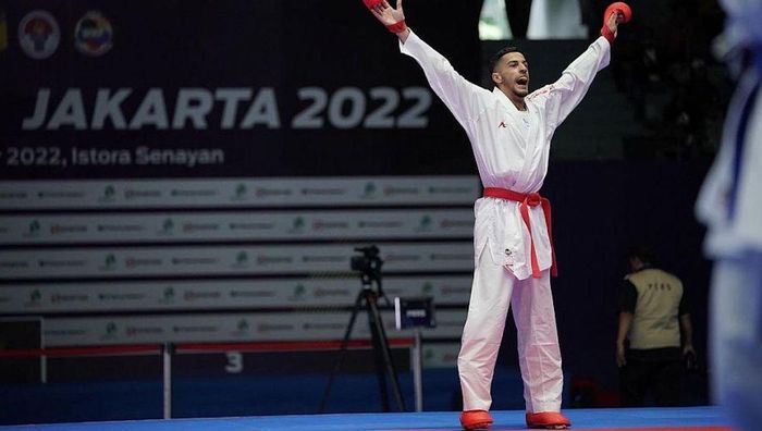 Украинский каратист выиграл золото на турнире в Индонезии