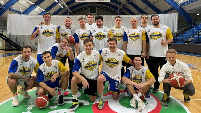 Украинские и эстонские звезды баскетбола собрали сумасшедшую сумму на возобновление спорткомплекса в Киеве