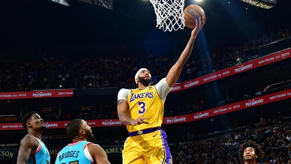 Лейкерс поступилися Феніксу / Фото НБА