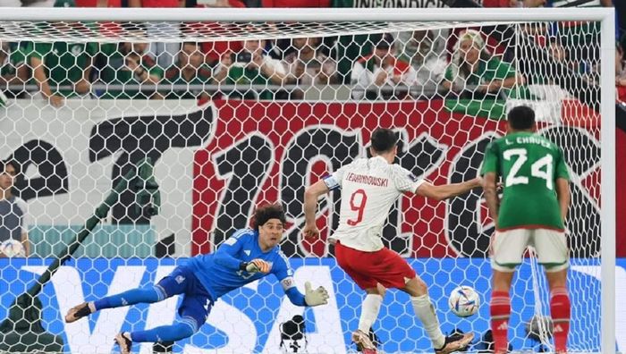 Польща розписала нульову нічию з Мексикою на старті ЧС-2022 – Лєвандовскі не реалізував пенальті 