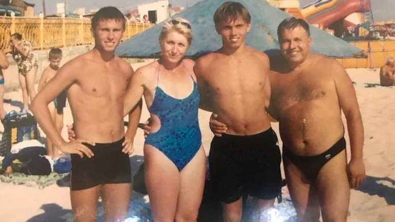 Семья Караваевых / фото из открытых источников Семья Караваевых / фото из открытых источников