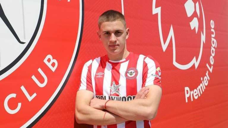 Єгор Ярмолюк / фото ФК Брентфорд Єгор Ярмолюк / фото ФК Брентфорд