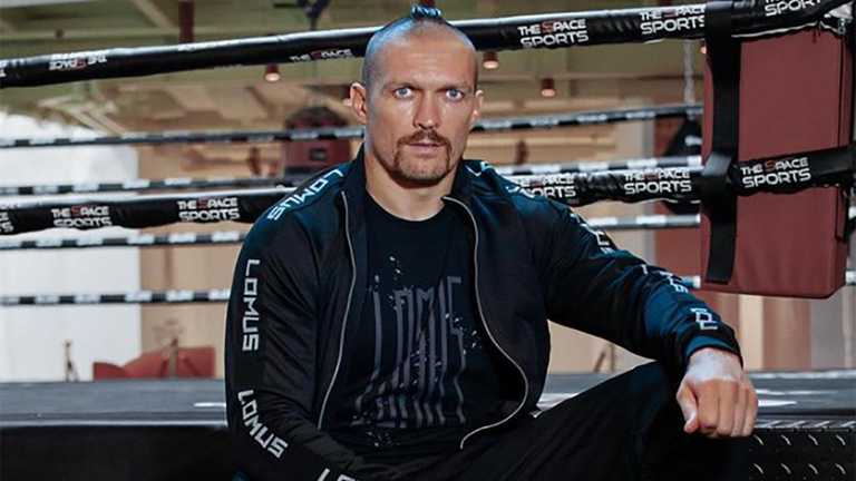 Олександр Усик / фото з соцмереж Олександр Усик / фото з соцмереж