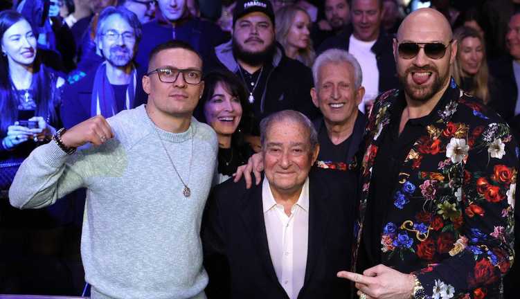 Усик, Арум и Фьюри / фото из соцсетей