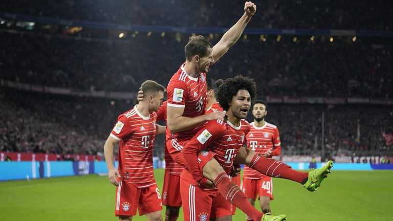 Протистояння Баварії та Вердера / Twitter "ротен" Протистояння Баварії та Вердера / Twitter "ротен"