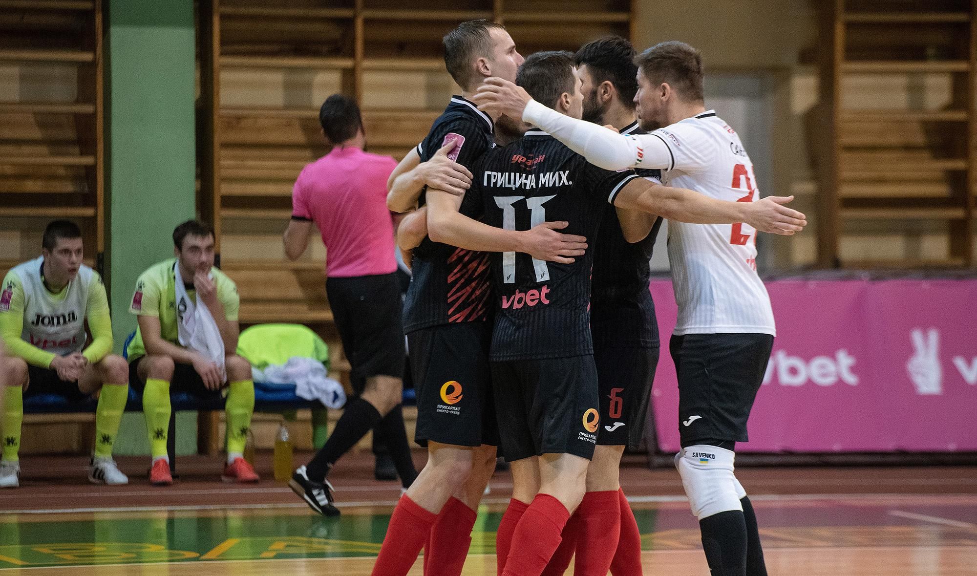 Ураган начал ЛЧ с сенсации / фото НФК Ураган