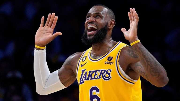 Леброн Джеймс / AP Леброн Джеймс / AP