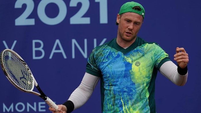 Український тенісист розгромно поступився росіянину на старті турніру в Італії