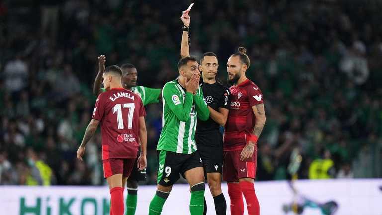 Бетис против Севилии / фото AFP Бетис против Севилии / фото AFP