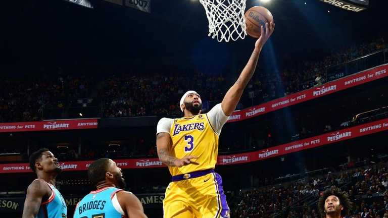 Лейкерс уступили Фениксу / Фото НБА Лейкерс уступили Фениксу / Фото НБА