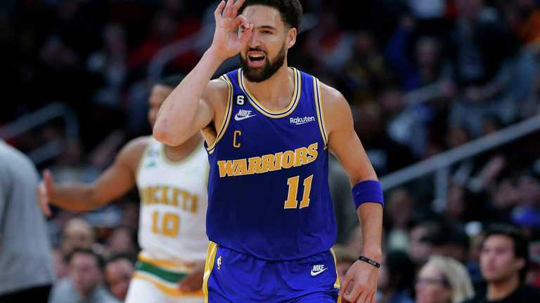 Голден Стейт одерживает третью подряд победу / Фото НБА Голден Стейт одерживает третью подряд победу / Фото НБА