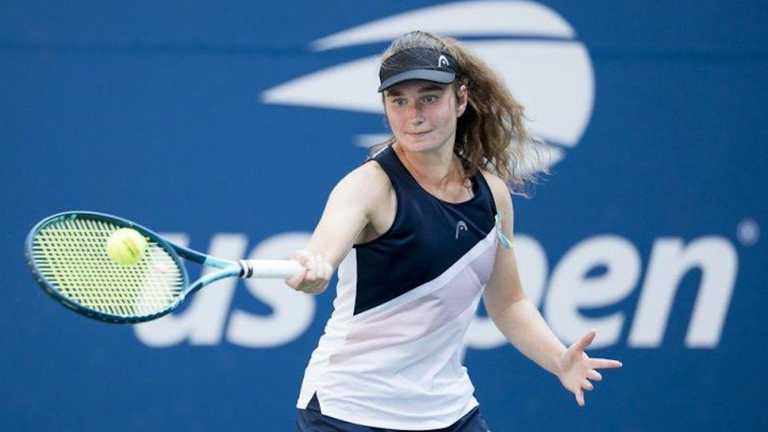 Снігур впевнено здолала суперницю зі Швейцарії / фото з відкритих джерел Снігур впевнено здолала суперницю зі Швейцарії / фото з відкритих джерел