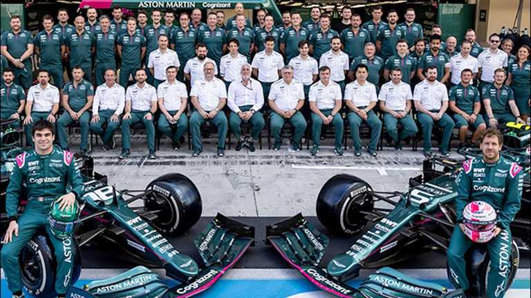 Астон Мартин / фото Twitter Астон Мартин / фото Twitter