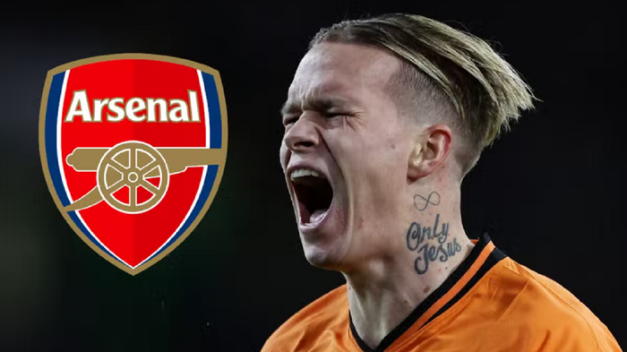 Мудрик загадково відреагував на чутки про трансфер в Арсенал