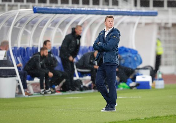 Тренерскому штабу молодежной сборной Украины по футболу вдвое сократили зарплату