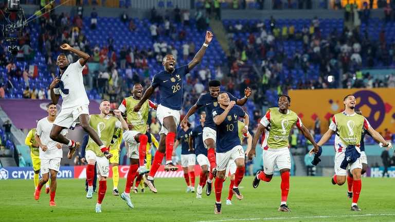 Франция – Польша: прогноз букмекеров на матч 1/8 финала ЧМ-2022 / Фото из Twitter Франция – Польша: прогноз букмекеров на матч 1/8 финала ЧМ-2022 / Фото из Twitter